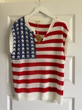 BIBI NWT American Flag Knit Top – Size M